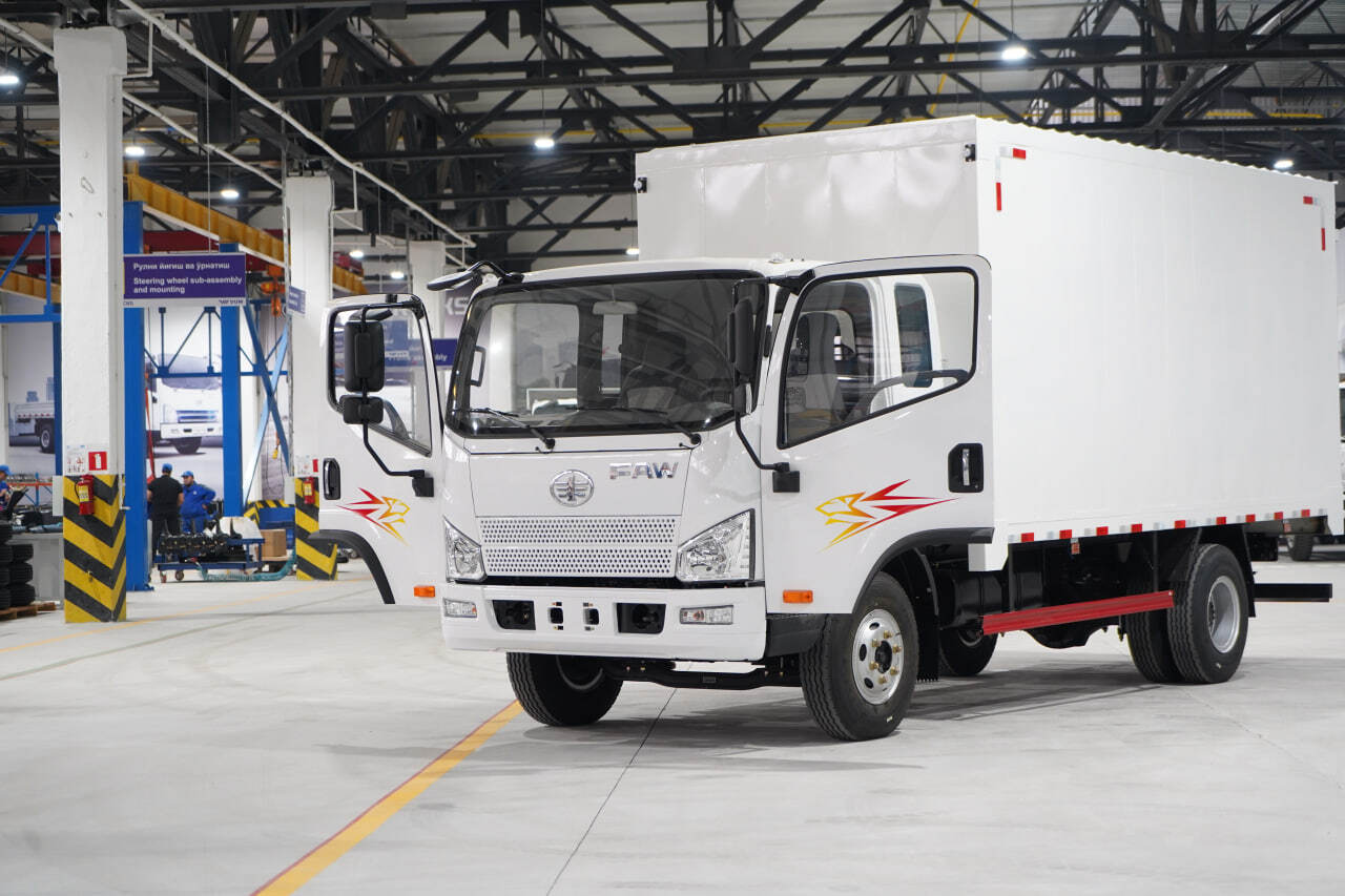Butunmetall FAW Tiger V Autofurgoni — Biznes uchun Maksimal Universal Yechim